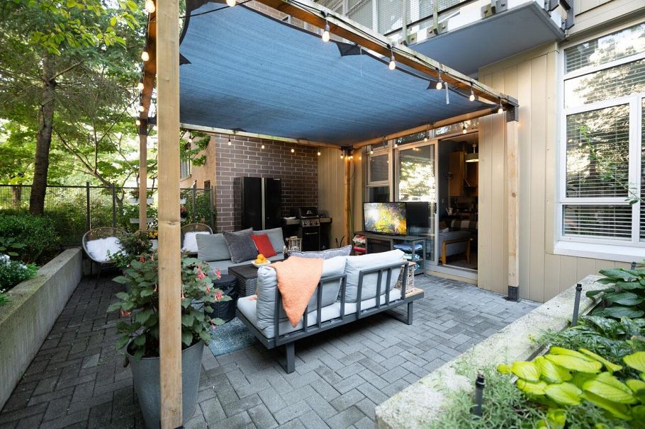101 2635 Prince Edward Street Vancouver, BC - 23