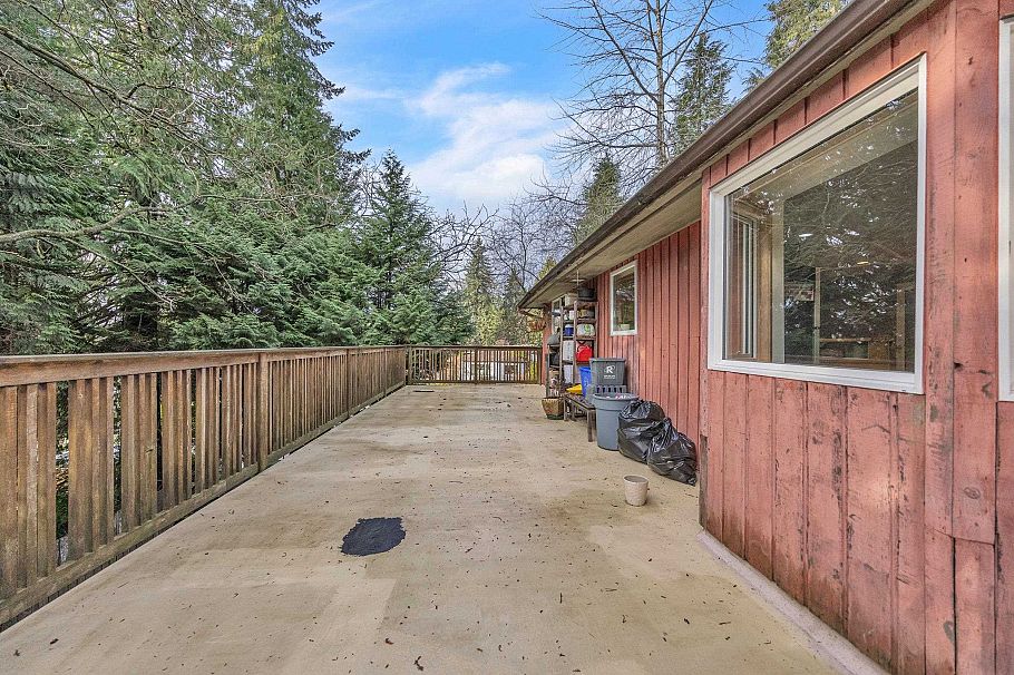 3710 Hoskins Road North Vancouver, BC - 26