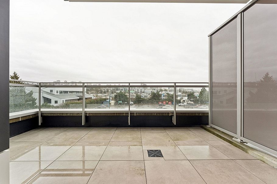 317 755 Harbourside Drive North Vancouver, BC - 24