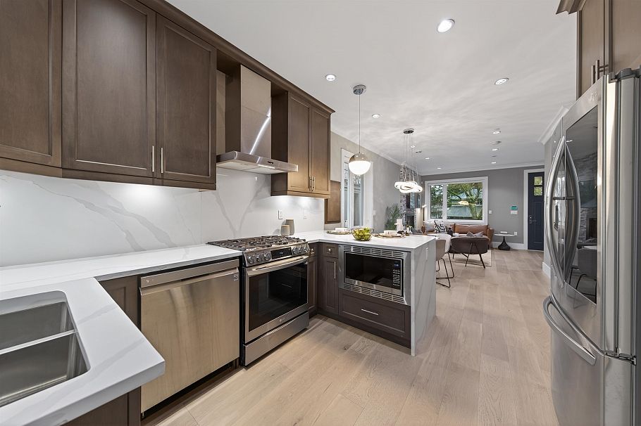 6532 Angus Drive Vancouver, BC - 10