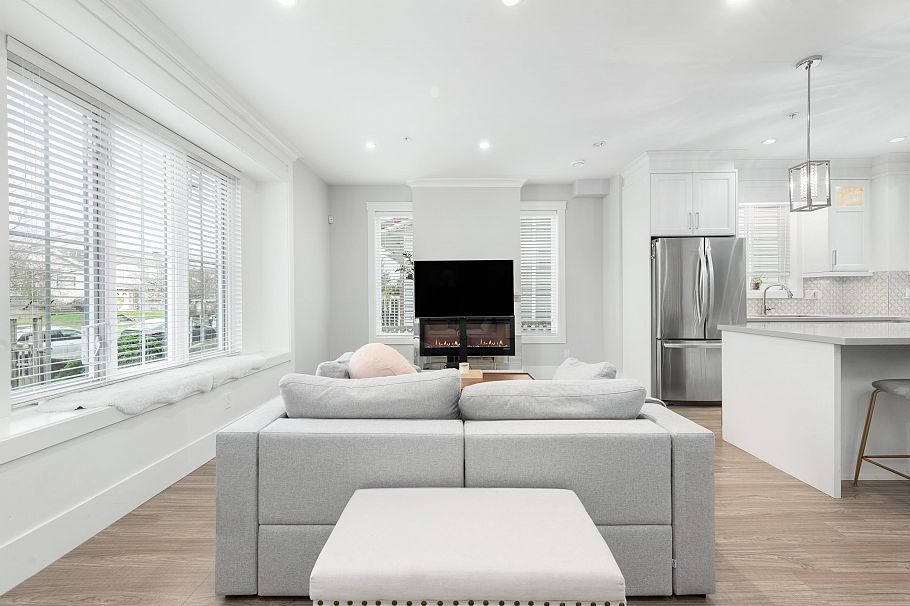 2496 Brock Street Vancouver, BC - 6