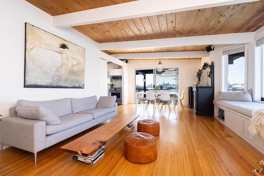 A27 415 W Esplanade Avenue North Vancouver, BC - 20