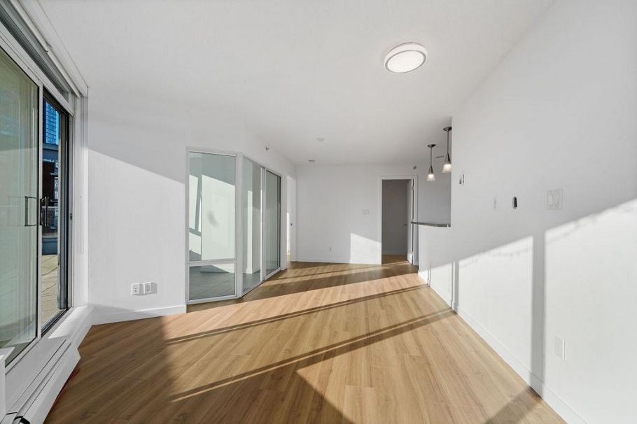 602 58 Keefer Place Vancouver, BC - 8