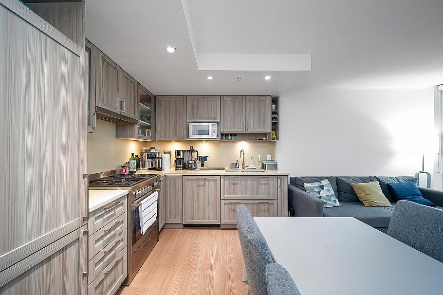 1907 5470 Ormidale Street Vancouver, BC - 5