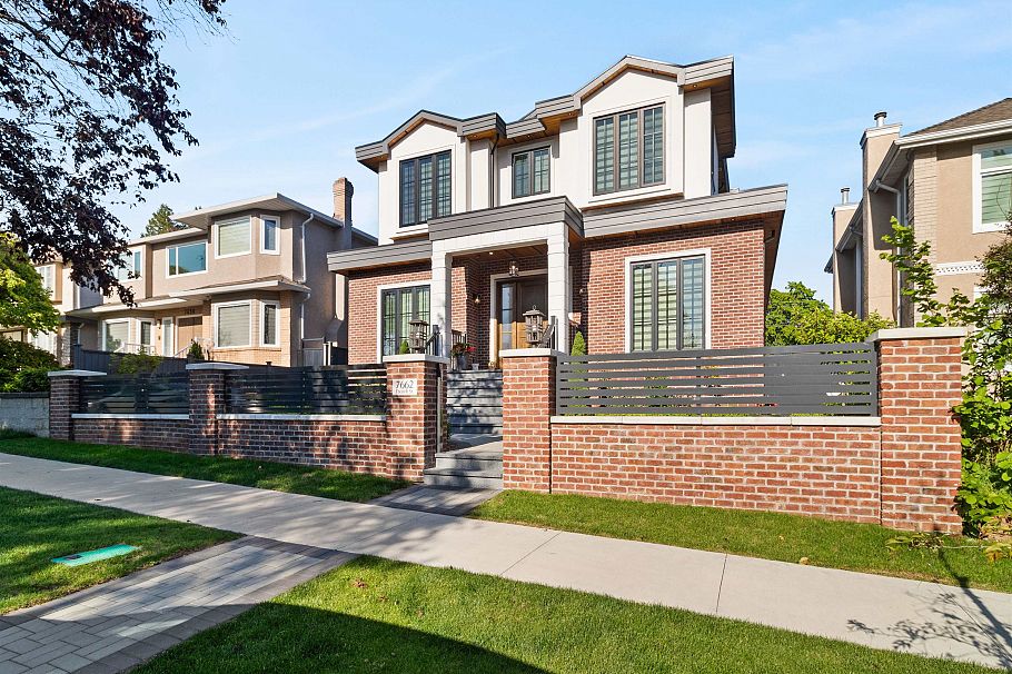 7662 French Street Vancouver, BC - 1
