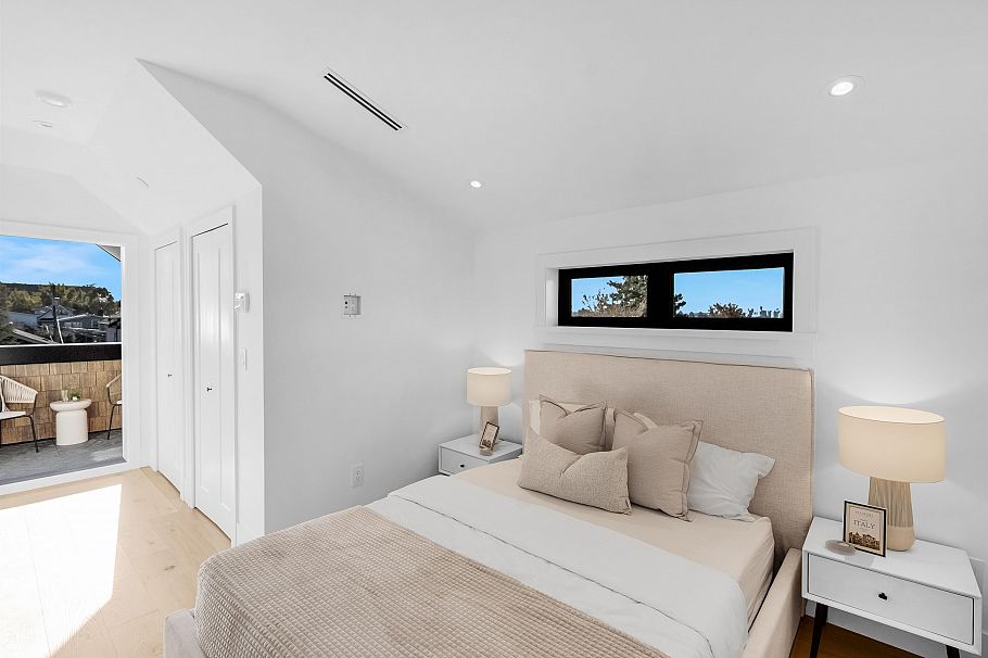 1 2565 Dundas Street Vancouver, BC - 20