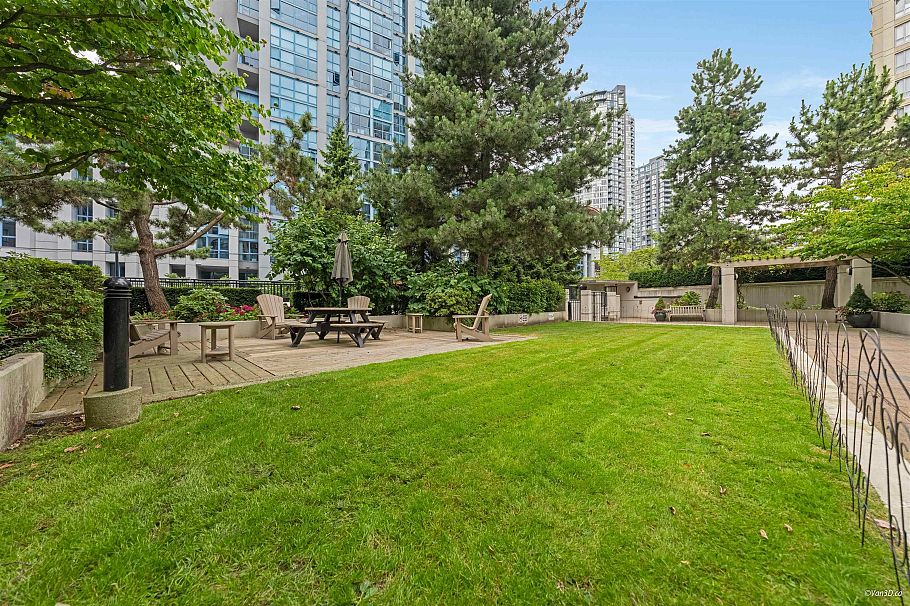 1804 1295 Richards Street Vancouver, BC - 36