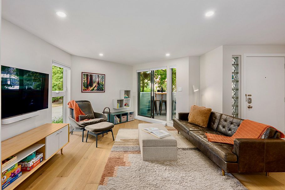 101 936 Bute Street Vancouver, BC - 4