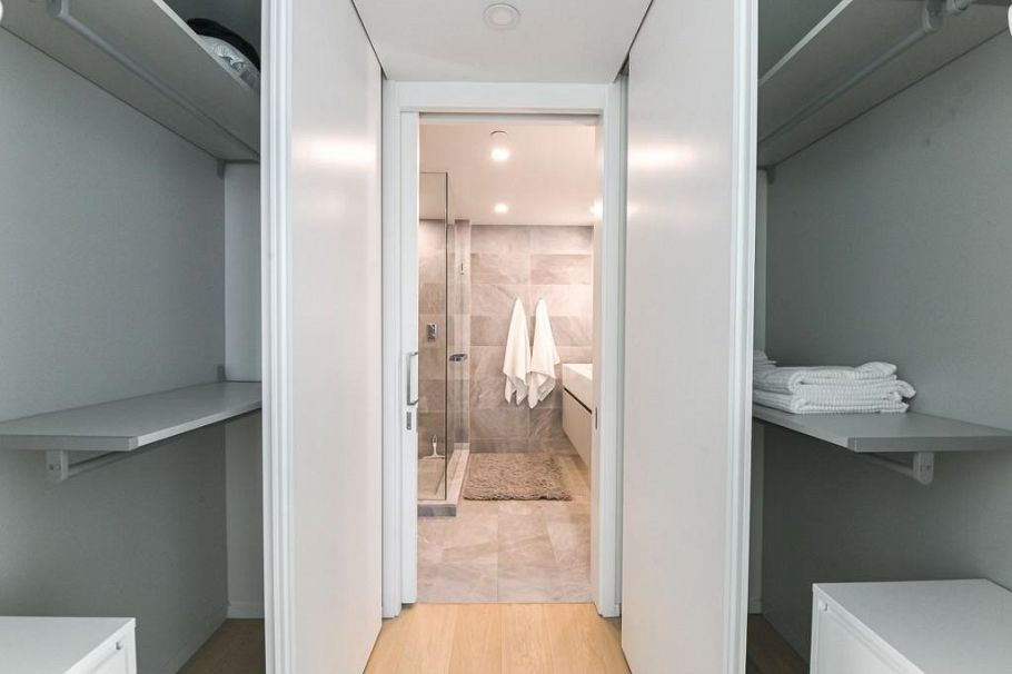 402 889 Pacific Street Vancouver, BC - 11