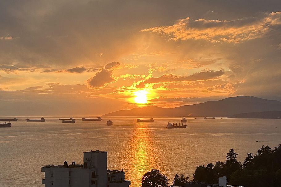 1206 1850 Comox Street Vancouver, BC - 24