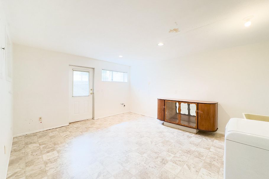 3630 Cambridge Street Vancouver, BC - 26