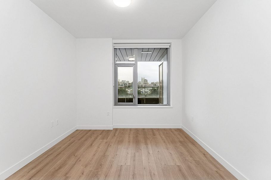 317 755 Harbourside Drive North Vancouver, BC - 14