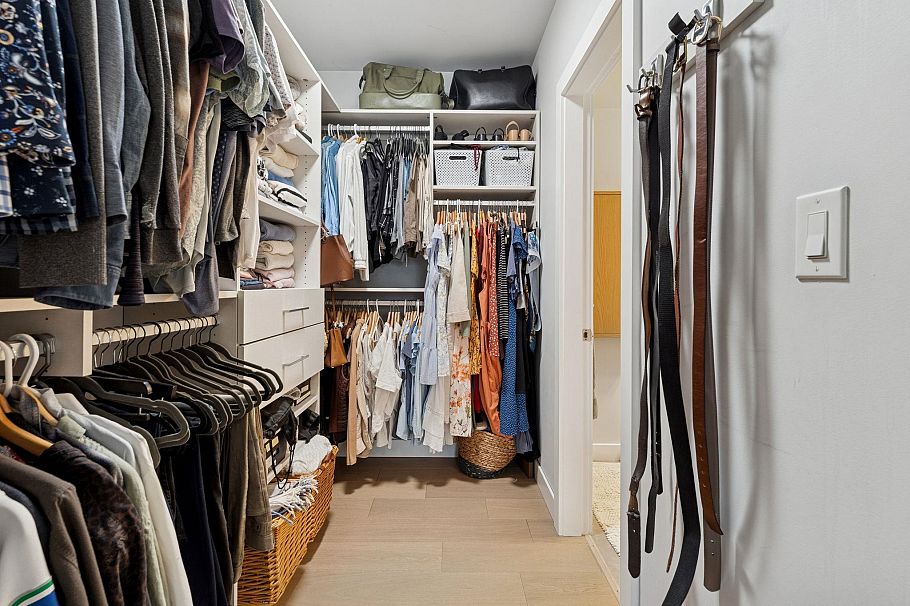 403 1330 Marine Drive North Vancouver, BC - 19