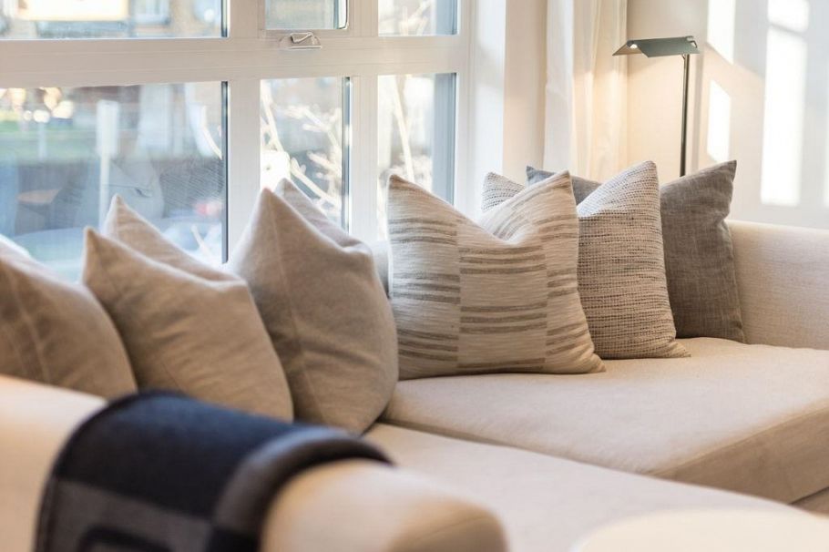 3914 Dumfries Street Vancouver, BC - 3