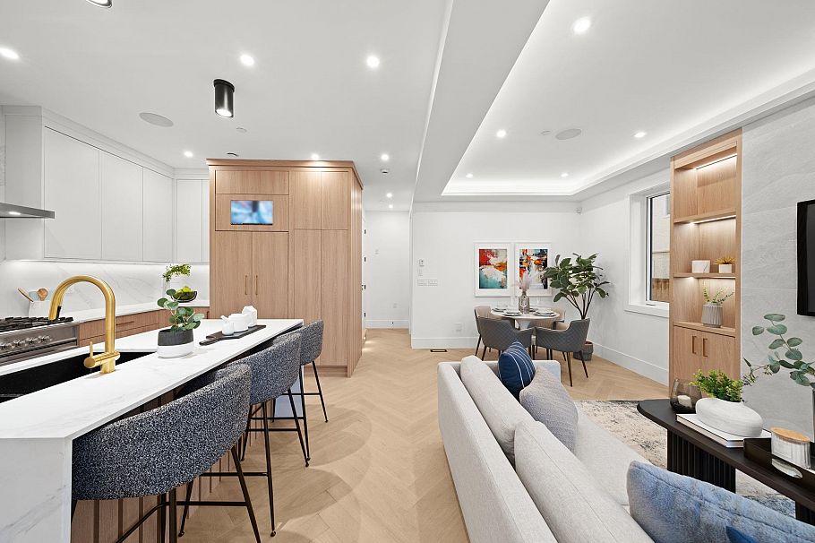 1 1967 E 13th Avenue Vancouver, BC - 4