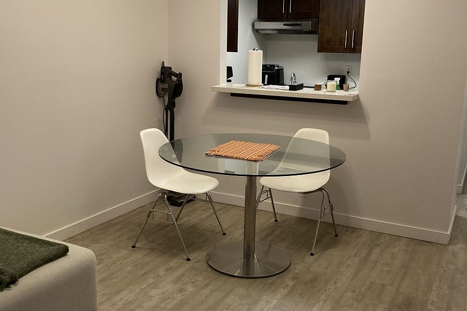 405 789 Drake Street Vancouver, BC - 3