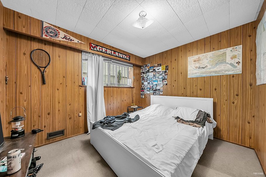 744 E 19th Avenue Vancouver, BC - 17