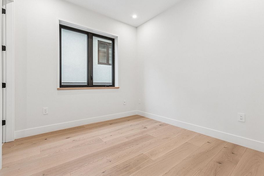 1 448 W 20th Avenue Vancouver, BC - 16