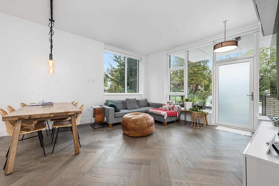 528 W 30th Avenue Vancouver, BC - 4