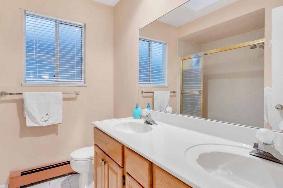 3288 E 5th Avenue Vancouver, BC - 26