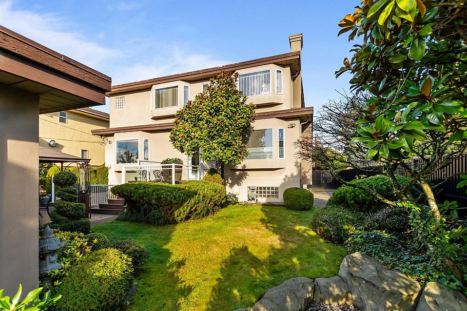 1028 W 51st Avenue Vancouver, BC - 29