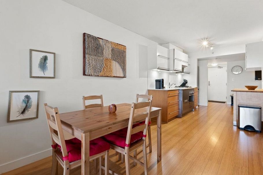 406 718 Main Street Vancouver, BC - 9