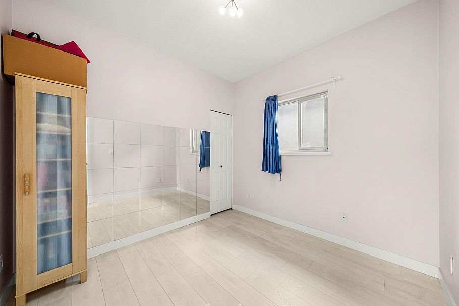 5657 Kerr Street Vancouver, BC - 23