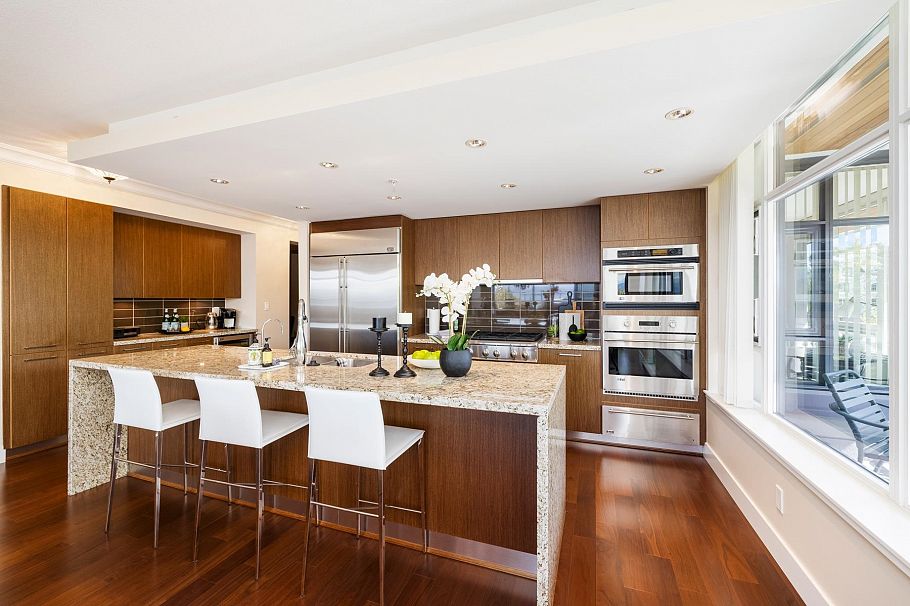 501 5989 IONA DRIVE, Vancouver BC V6T 2L7 Vancouver, BC - 5