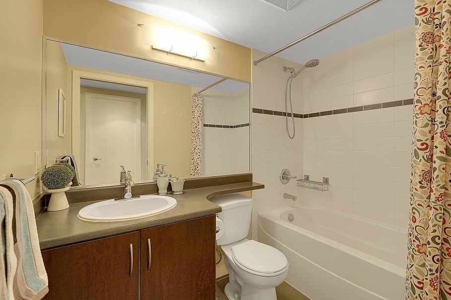 3302 688 Abbott Street Vancouver, BC - 11