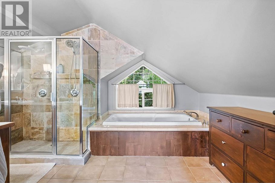 2621 PANORAMA DRIVE, North Vancouver BC V7G 1V7 North Vancouver, BC - 9