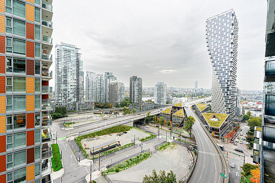 1502 1335 Howe Street Vancouver, BC - 22