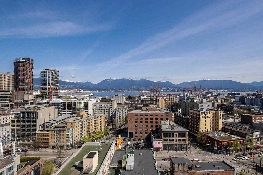 2107 550 Taylor Street Vancouver, BC - 4