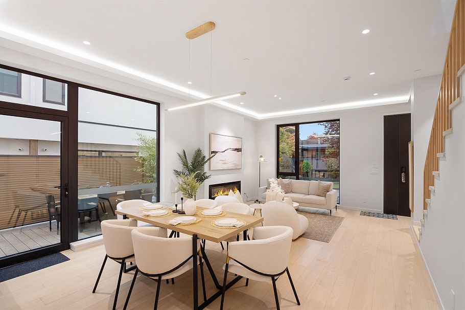 2 8226 Adera Street Vancouver, BC - 2