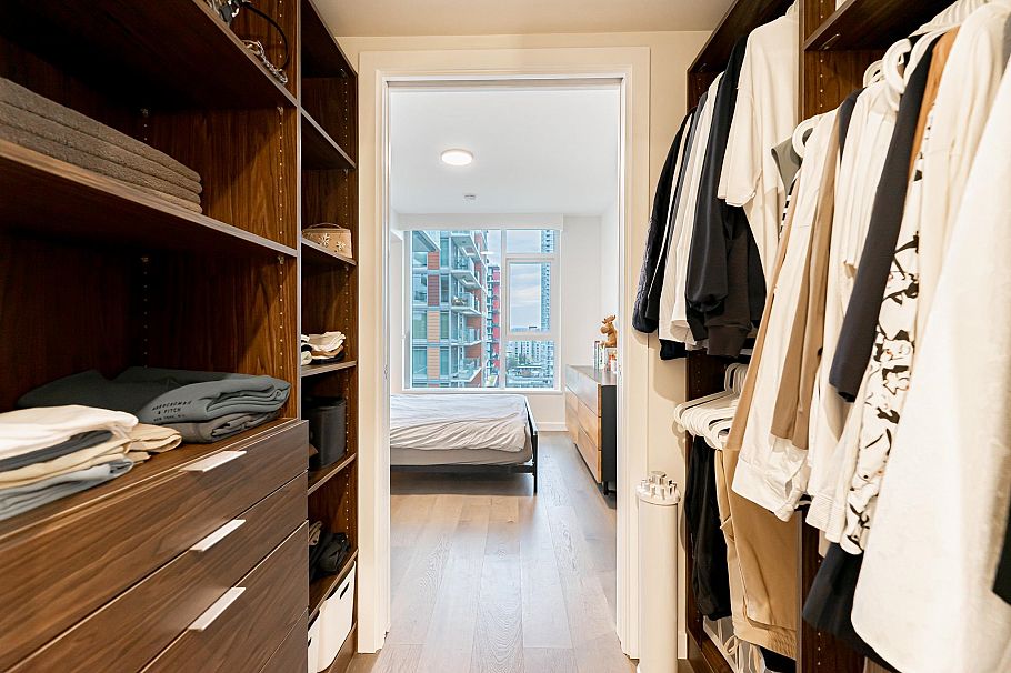 1502 1335 Howe Street Vancouver, BC - 13