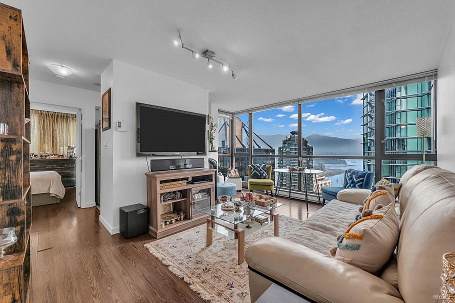 1905 1331 Alberni Street Vancouver, BC - 2