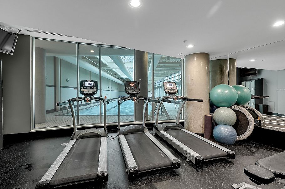 3302 688 Abbott Street Vancouver, BC - 25