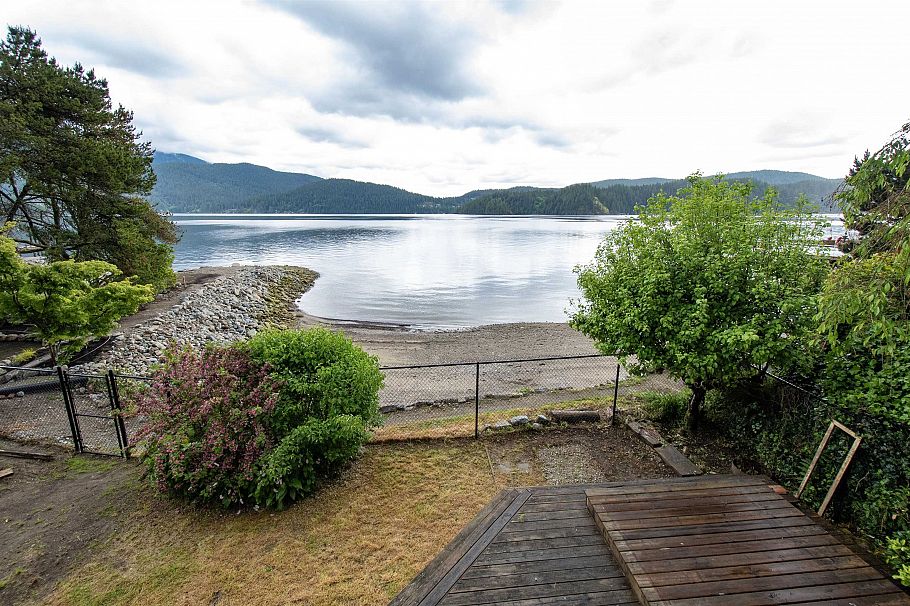 5293 Indian River Drive North Vancouver, BC - 21