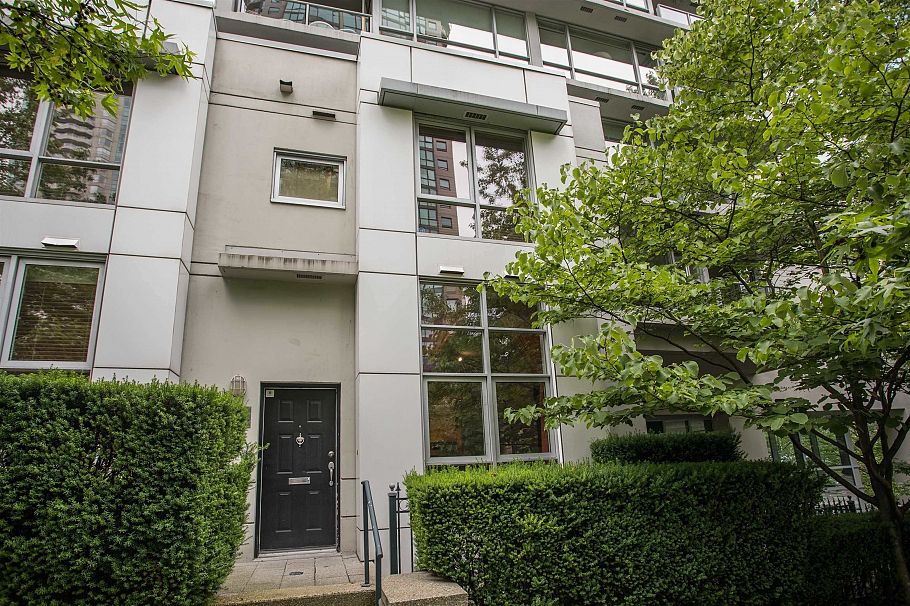 707 BROUGHTON STREET, Vancouver BC V6G 3K4 Vancouver, BC - 1