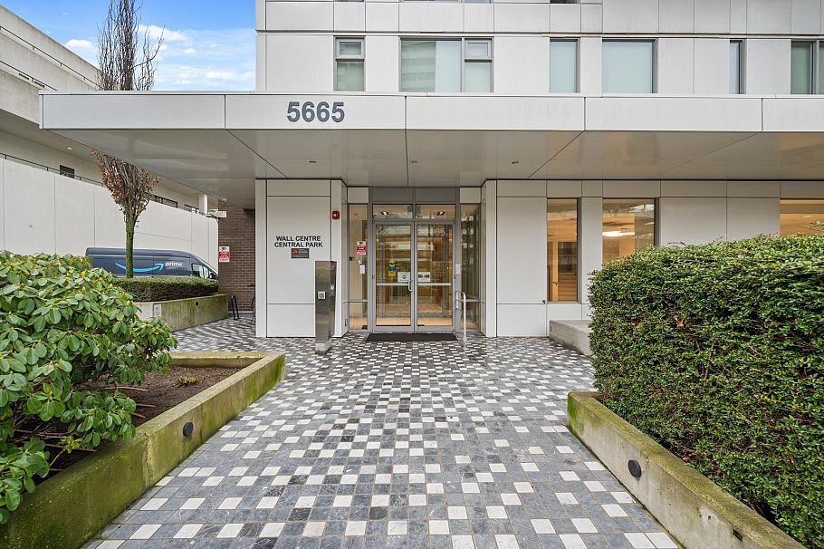 2810 5665 Boundary Road Vancouver, BC - 24