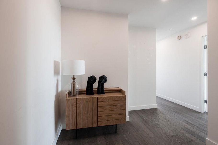 4208 1480 Howe Street Vancouver, BC - 17