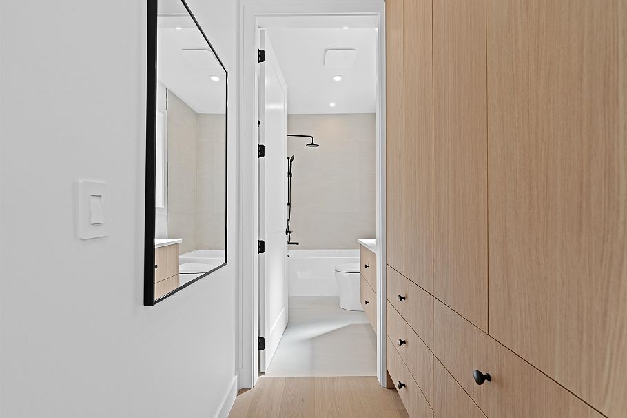 2 2846 W 12th Avenue Vancouver, BC - 19