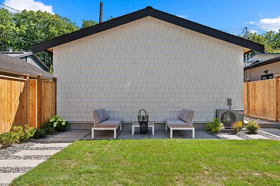 2 2846 W 12th Avenue Vancouver, BC - 35