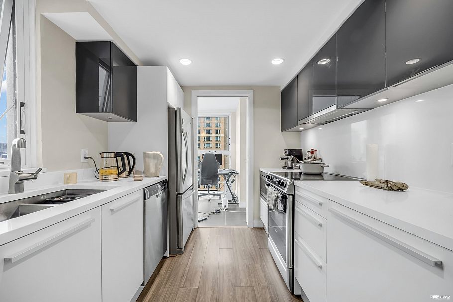 1603 1323 Homer Street Vancouver, BC - 10