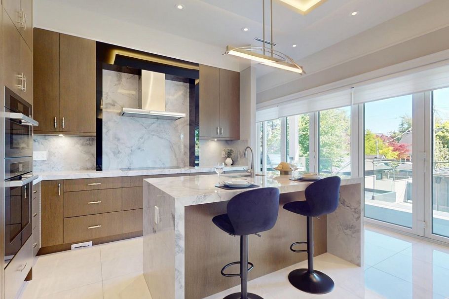 4014 W 36th Avenue Vancouver, BC - 8