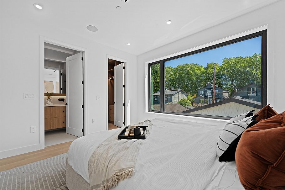 2 2846 W 12th Avenue Vancouver, BC - 22