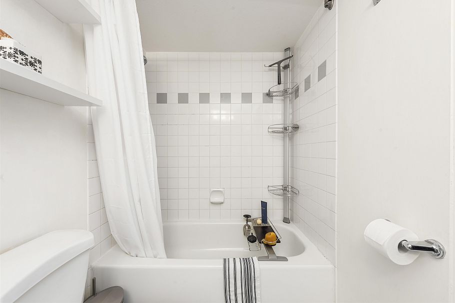 2388 Alder Street Vancouver, BC - 16