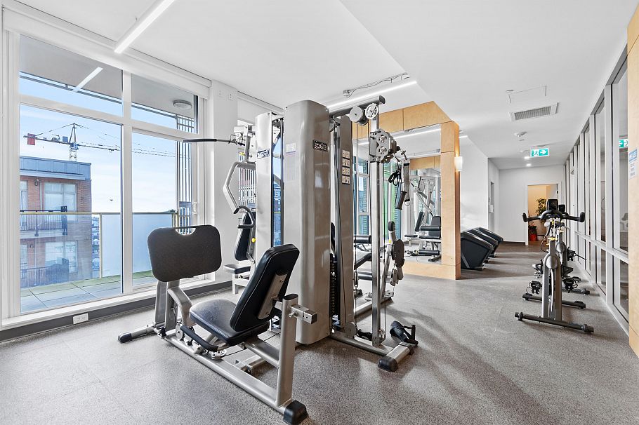 1812 285 E 10th Avenue Vancouver, BC - 21