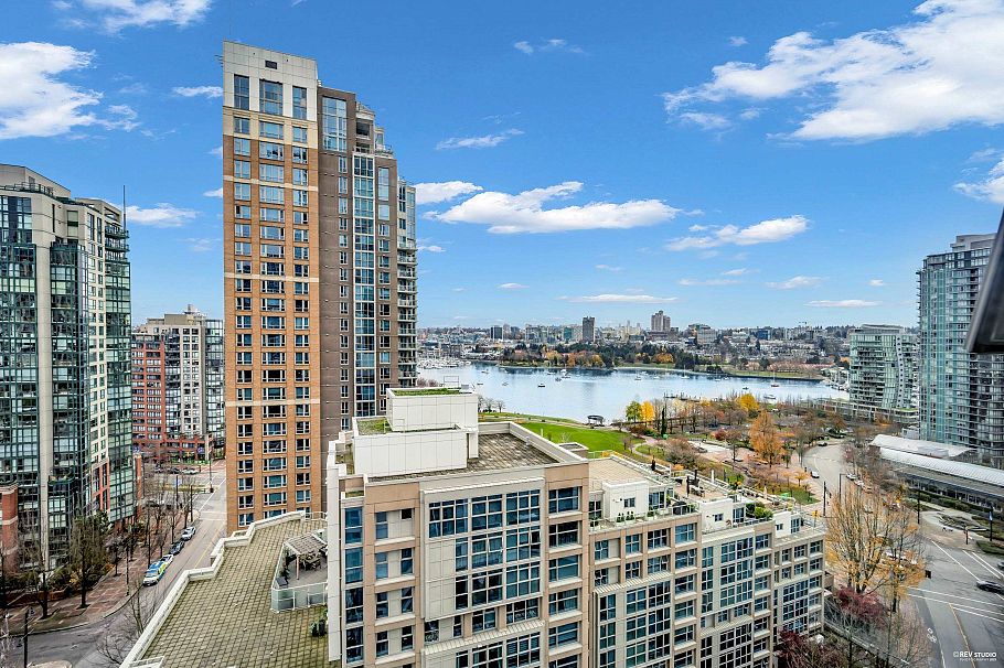 1603 1323 Homer Street Vancouver, BC - 3