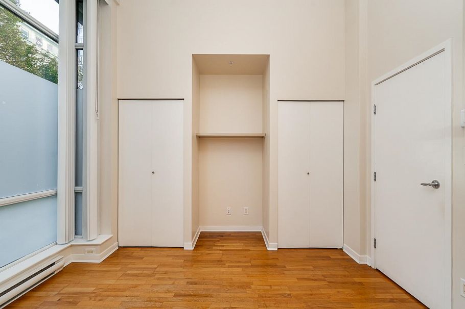 555 Helmcken Street Vancouver, BC - 24