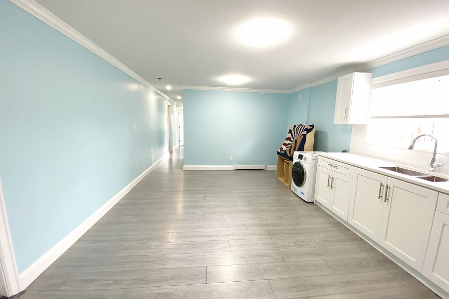 3305B E 25TH AVENUE, Vancouver BC V5R 1J7 Vancouver, BC - 5